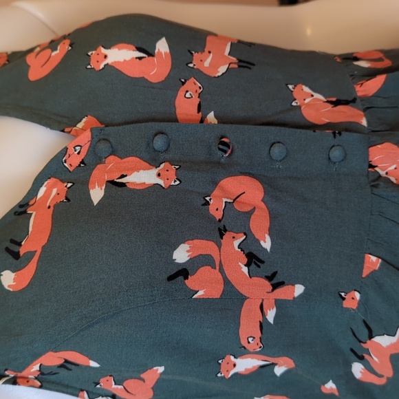 ModCloth Green Fox Sleeveless Top Size S - Picture 2 of 7